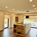 Sandoco - Golf - Pickleball - Volleyball & Pool - Exclusive Holiday home *