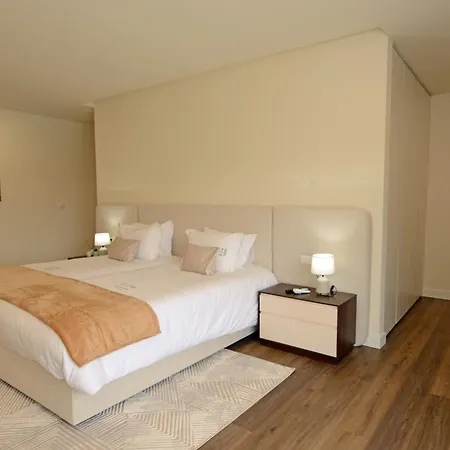 Sandoco - Golf - Pickleball - Volleyball & Pool - Exclusive Vakantiehuis Ponte de Lima