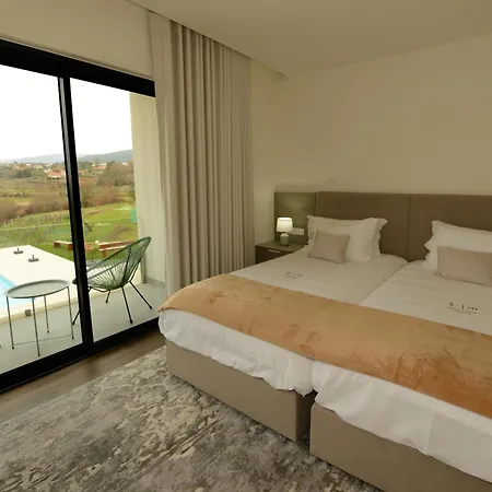 Families, Golf & Refined Outdoor Living Dom wakacyjny