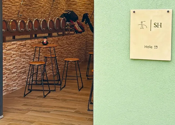 Vakantiehuis Families, Golf&Refined Outdoor Living *