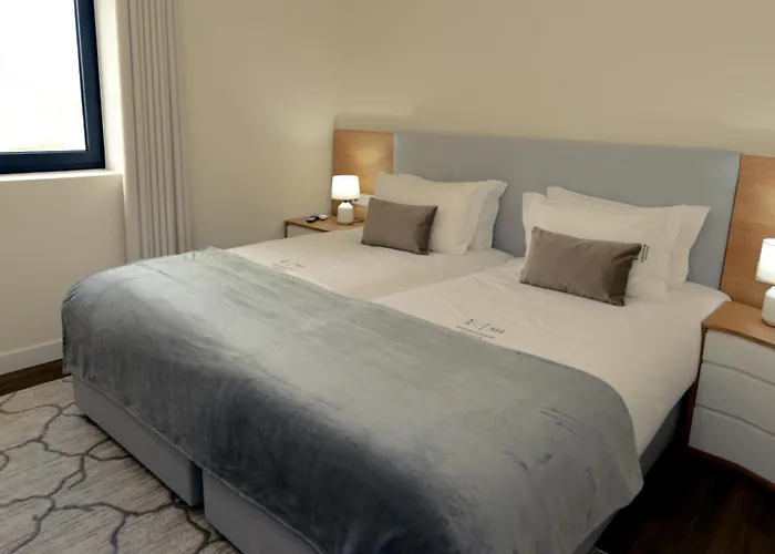 Families, Golf&Refined Outdoor Living * Ponte de Lima